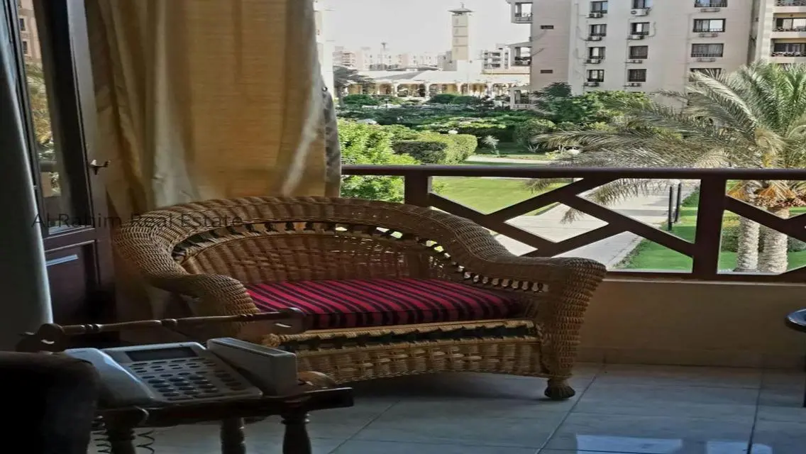 شقة فاخرة للبيع في نورسين