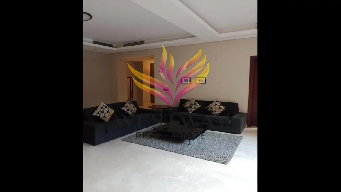 فرصة رائعة في عقار متميز