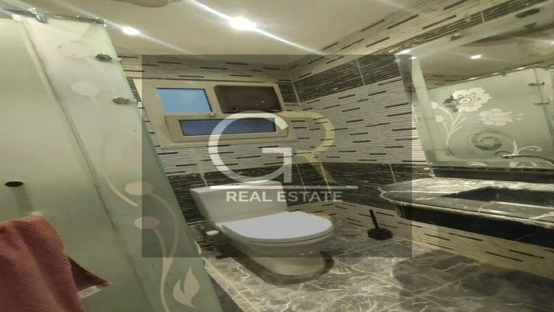 Luxury 3-Bedroom Apartment with Security