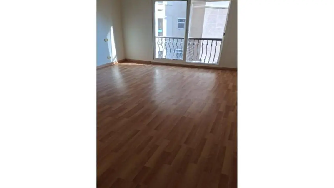 Luxury Apartment in Katameya Plaza - New Cairo