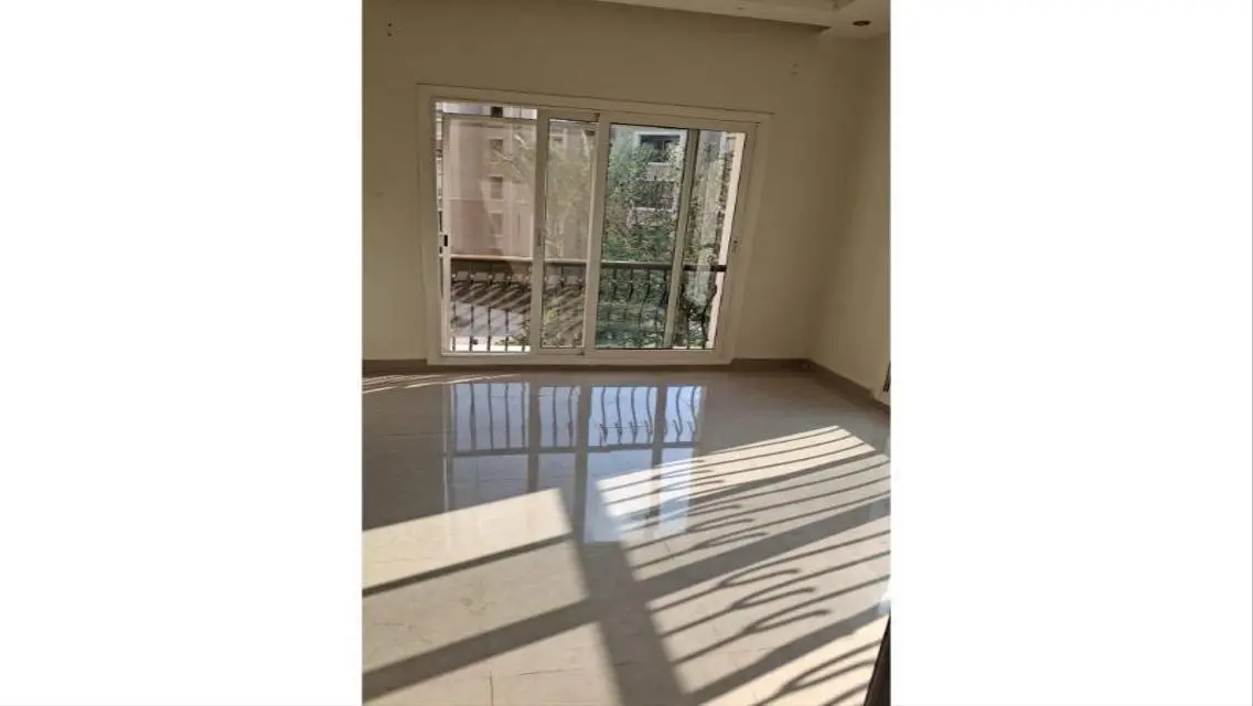 Luxury Apartment in Katameya Plaza - New Cairo