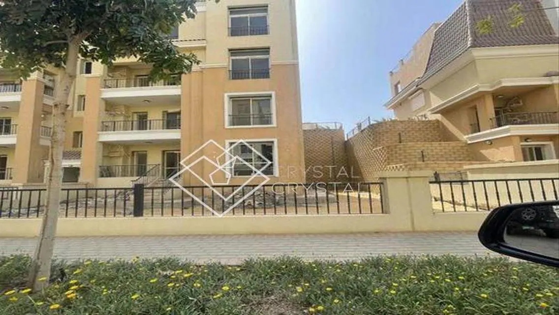 Luxury Apartment for Sale - 3 Bedrooms and 2 Bathrooms