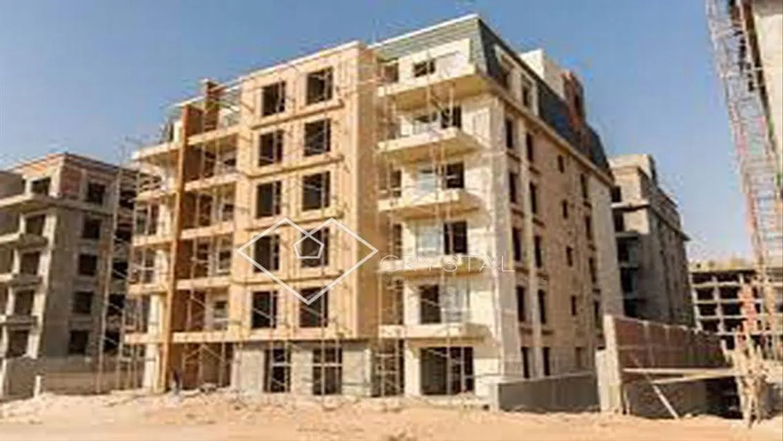شقة فاخرة بمساحة كبيرة في قلب المدينة