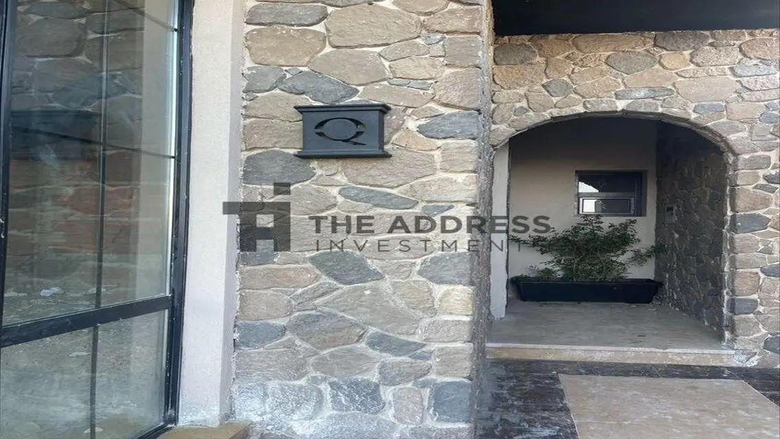 Luxurious Villa for Sale in Palm Hills New Cairo