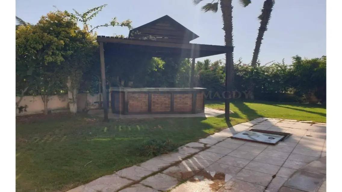 Luxury Villa with Private Pool and Garden