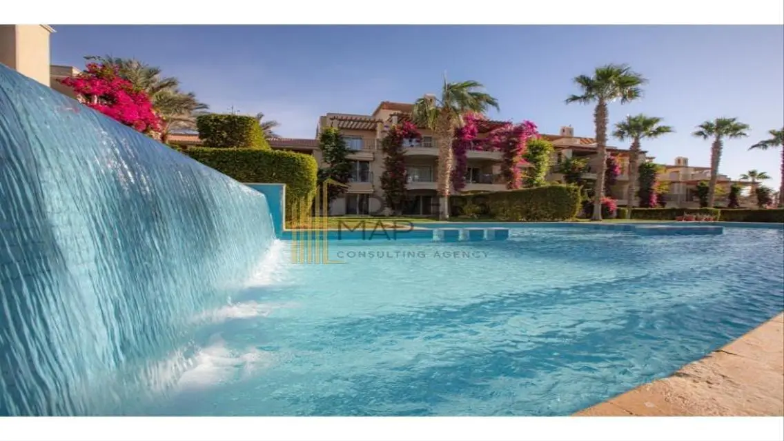 Luxury Apartment with Pool and Shared Gym in Prime Location