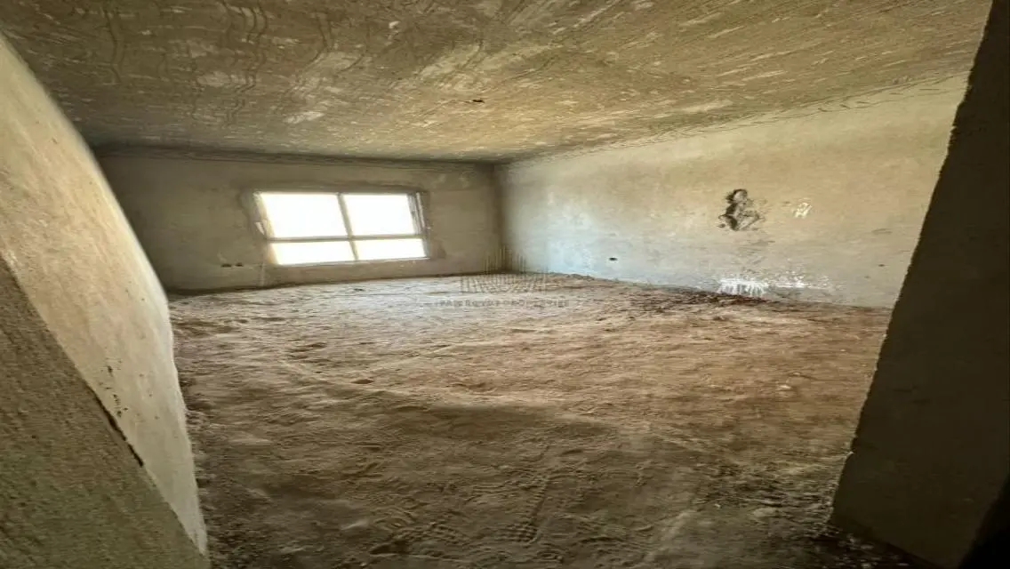 4 Bedroom Apartment with Security Guard and Balcony in a Prime Location