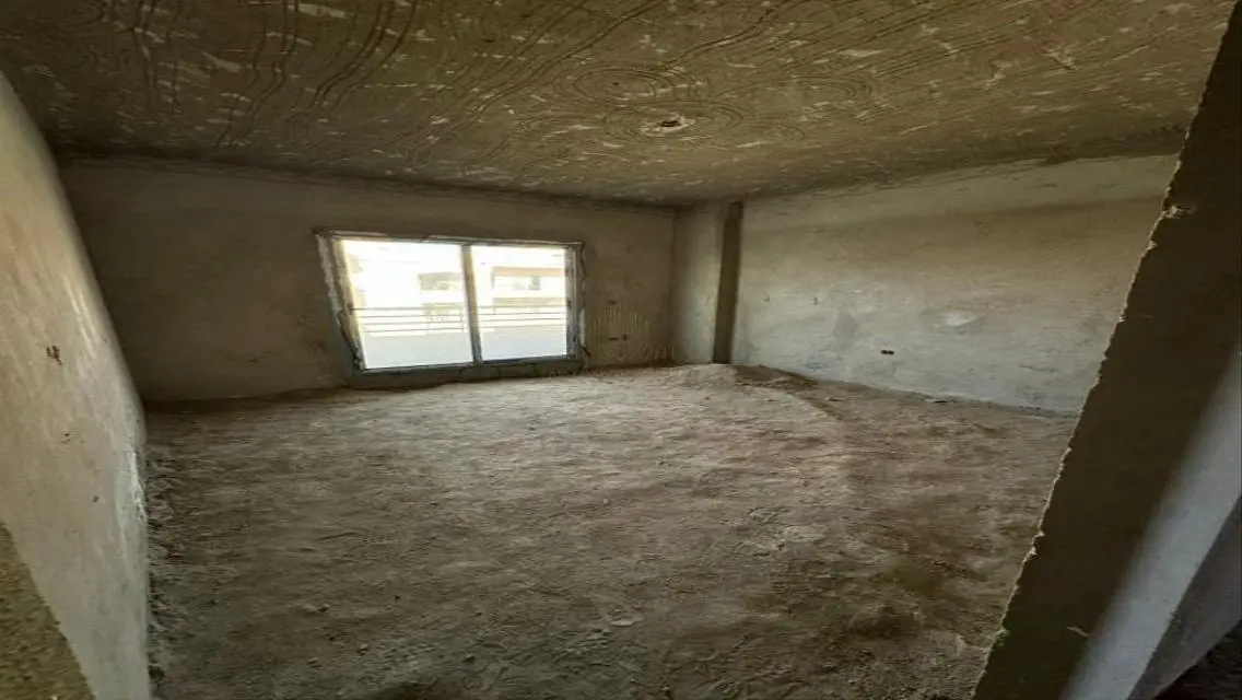 4 Bedroom Apartment with Security Guard and Balcony in a Prime Location
