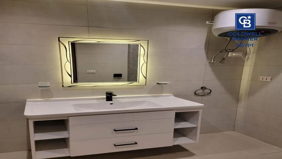 Stunning Apartment at Coldwell Banker for 70,000 EGP