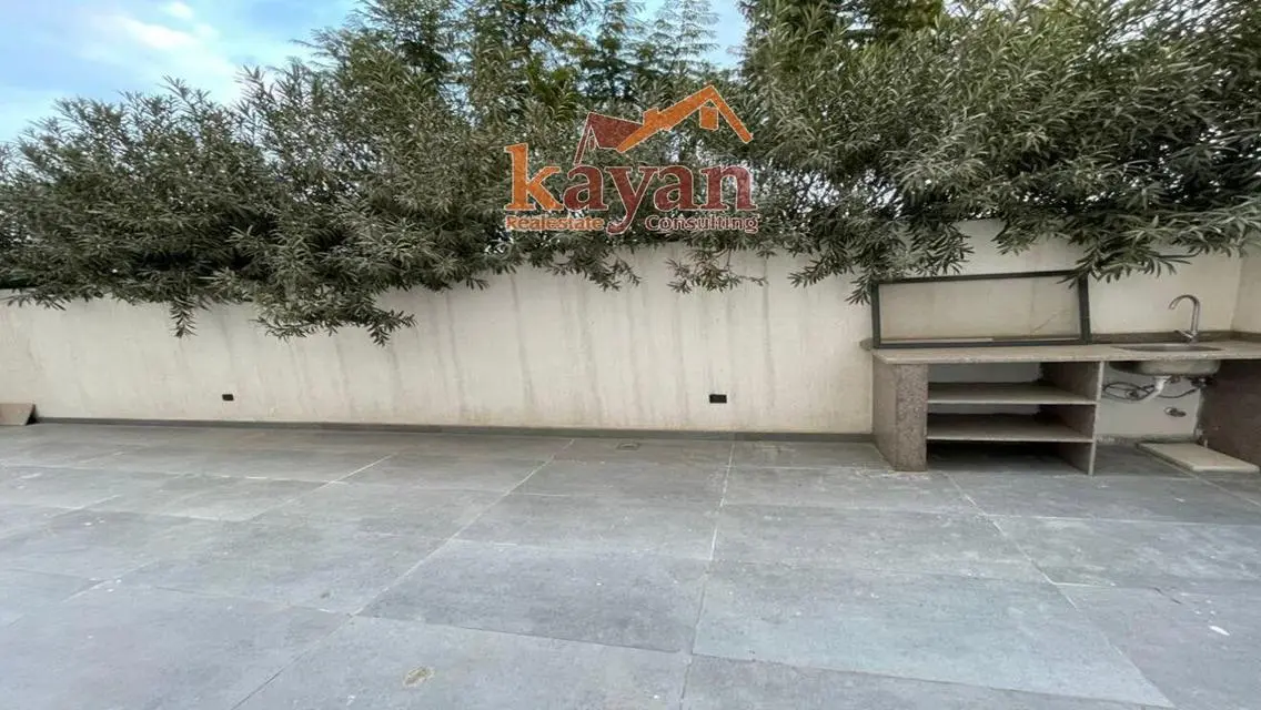 Lake View Apartment in ISV-5