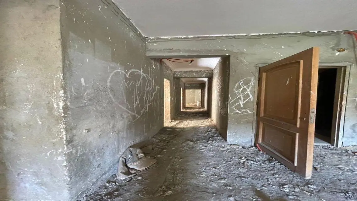 Luxury Apartment for Sale with Balcony