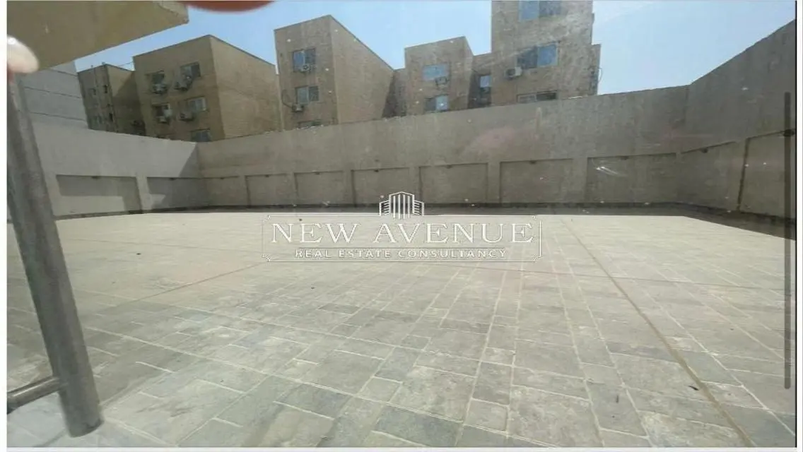Investment Opportunity: Premium Property of 500 sqm