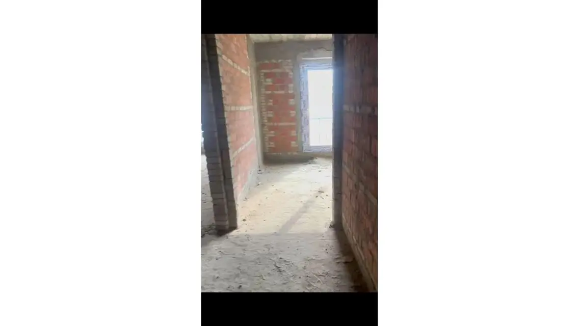 Apartment for Sale in Sarai - Second Floor with Open View