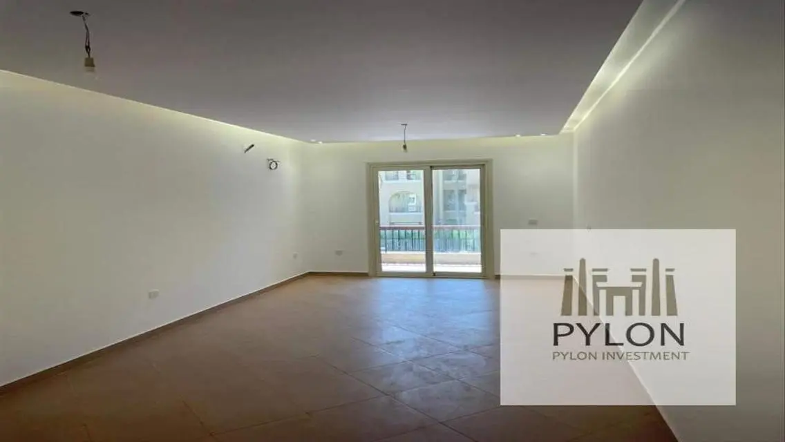 Luxurious Apartment with Balcony and Security Guard - 100 sqm