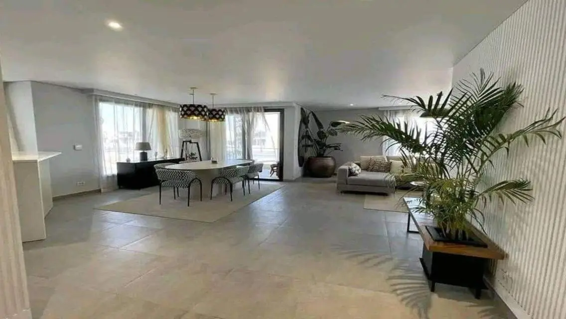 Luxurious Villa for Sale in a Prime Location