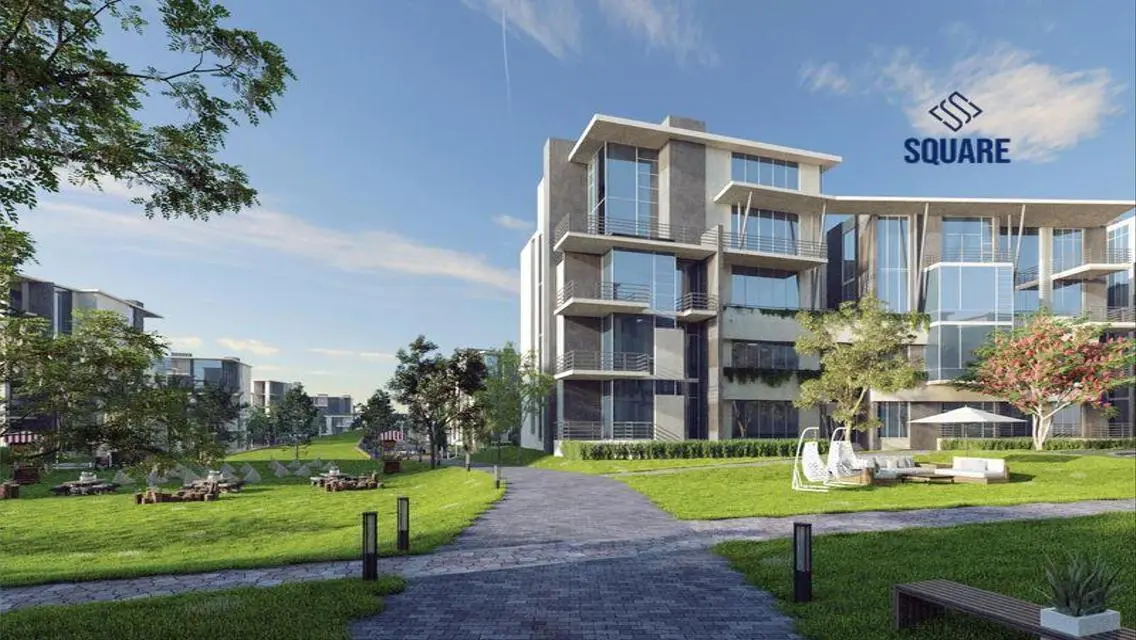Luxury Apartment Overlooking Lakes
