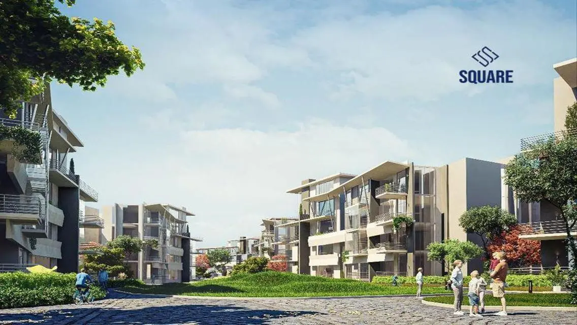 Luxury Apartment Overlooking Lakes