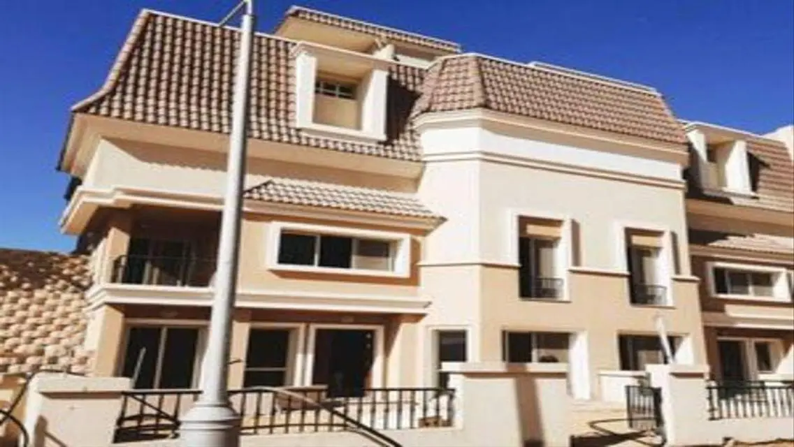 Luxury Villa with 5 Bedrooms, Private Garden & Pool