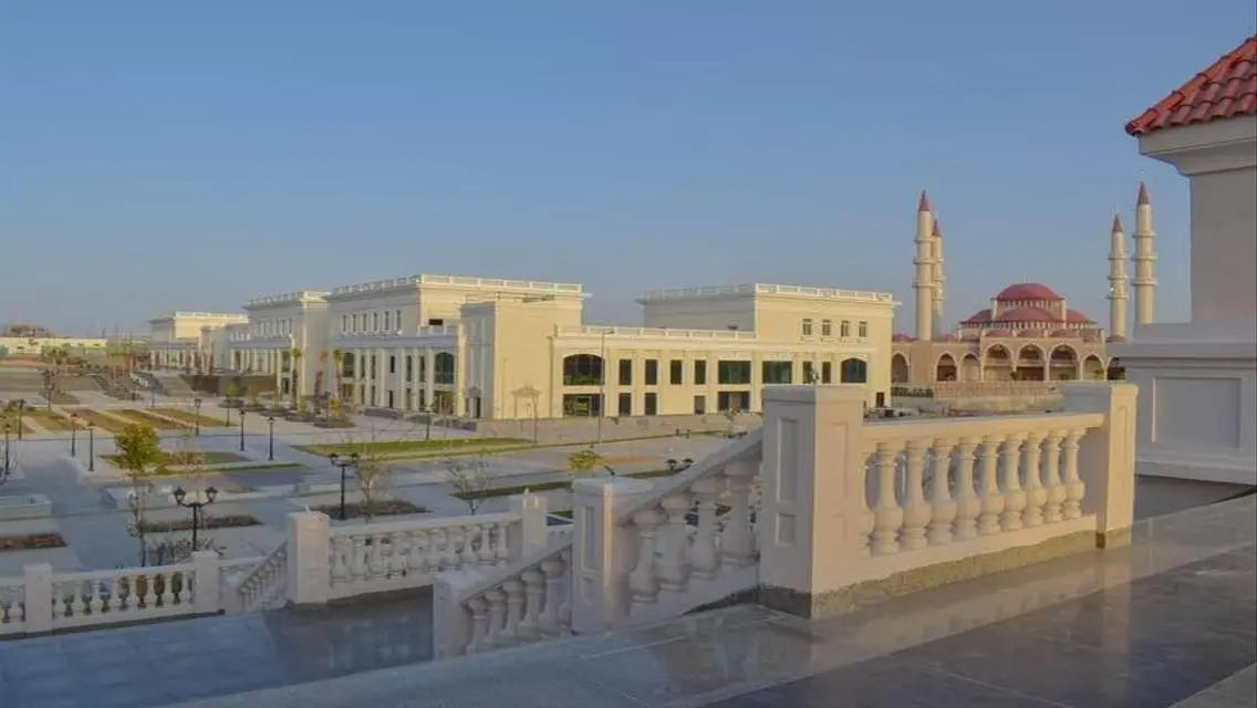 شقة فاخرة للبيع مع إطلالة رائعة