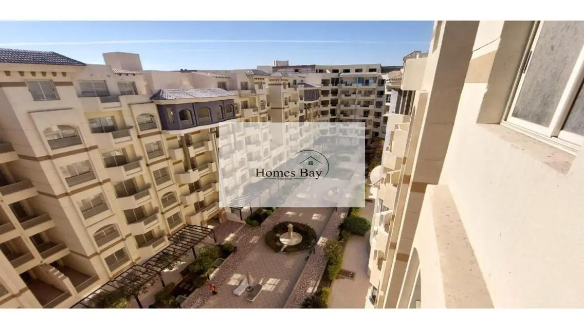 شقة فاخرة تطل على البحيرات مع amenities مذهلة