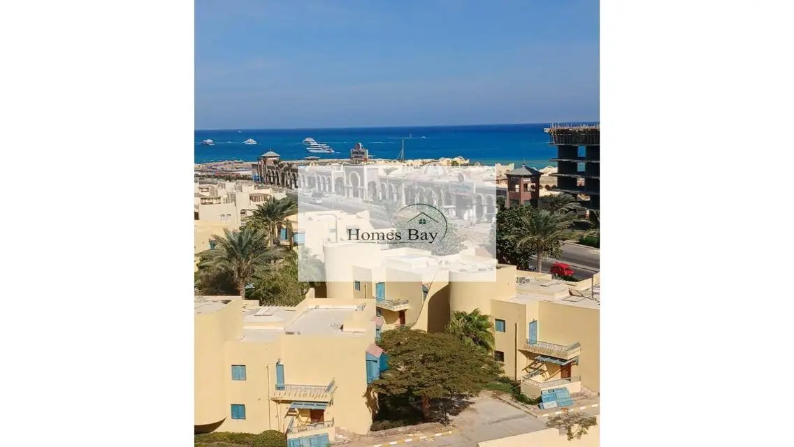 شقة فاخرة تطل على البحيرات مع amenities مذهلة