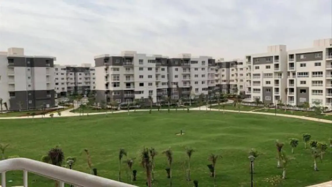 شقة فاخرة للبيع في L10-2032