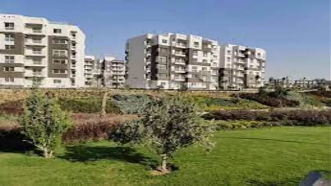 شقة فاخرة للبيع في L10-2032