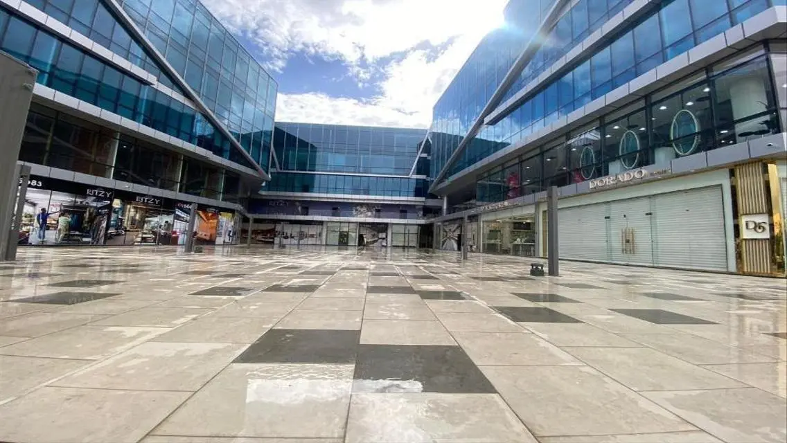 Investment Opportunity: Modern Office for Sale in a Central Location