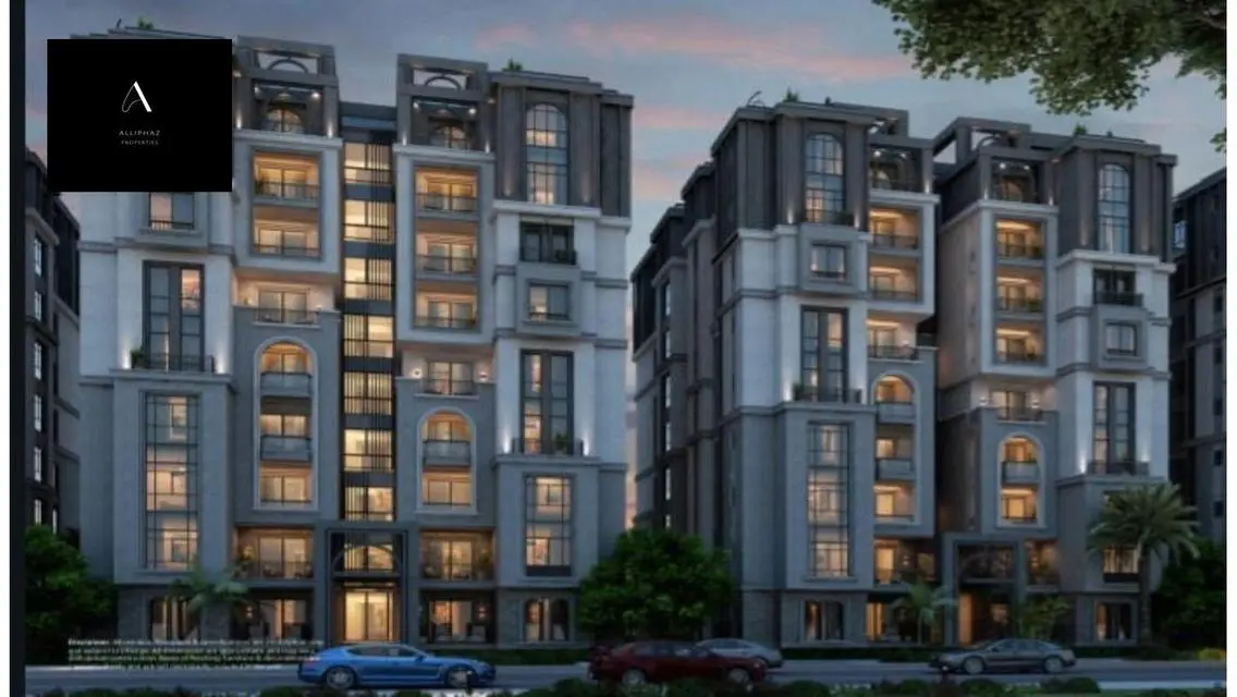 Luxury Apartment Overlooking the Lake with Exceptional Amenities