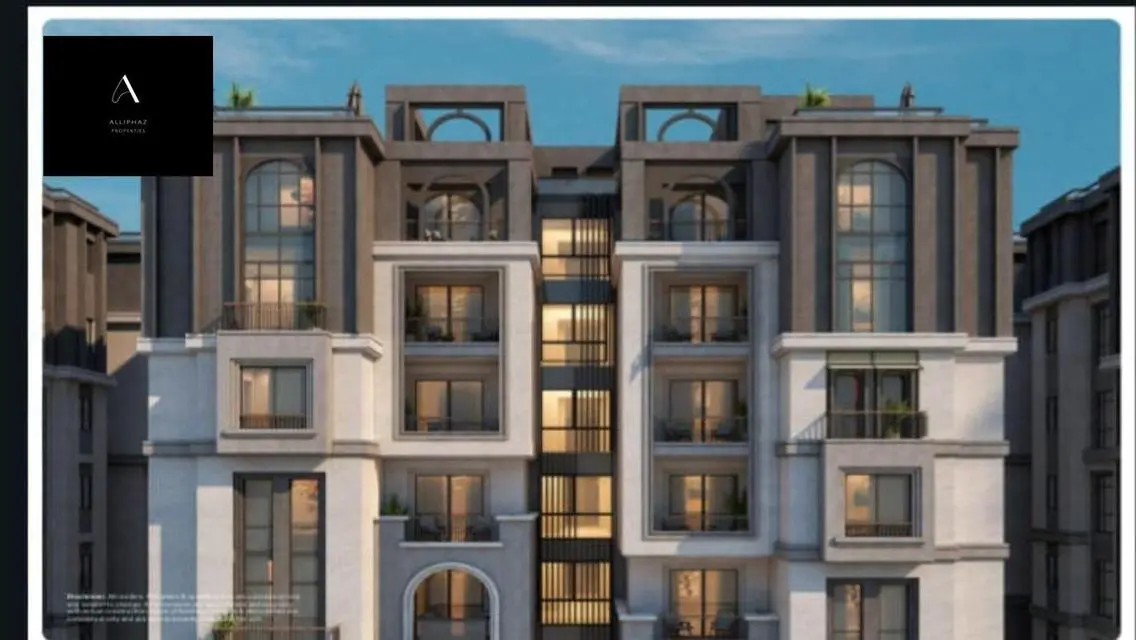 Luxury Apartment Overlooking the Lake with Exceptional Amenities