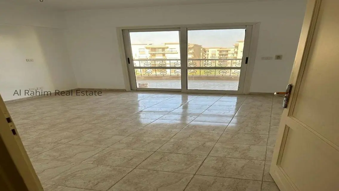 Stunning Apartment for Sale in 131