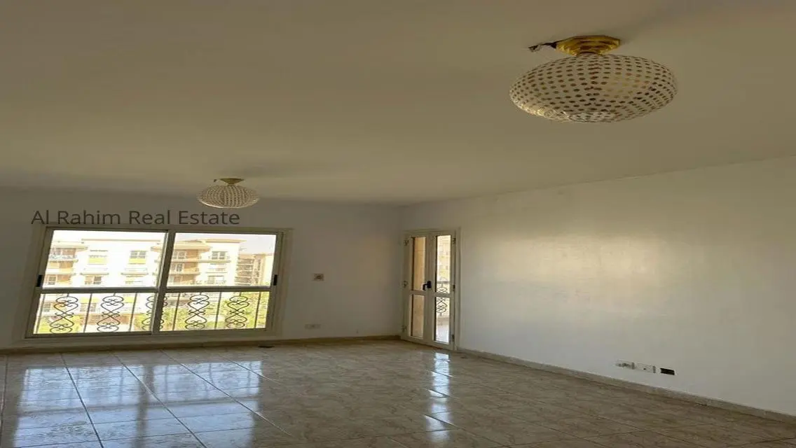 Stunning Apartment for Sale in 131