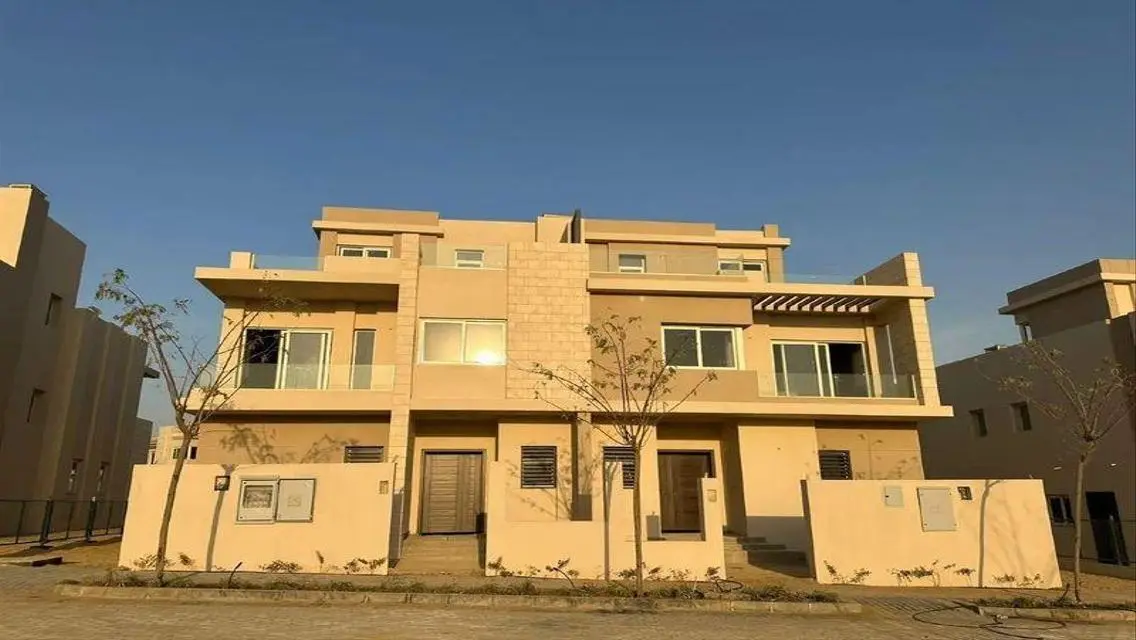 Luxury Apartment for Rent with Spacious Facilities in the City Center
