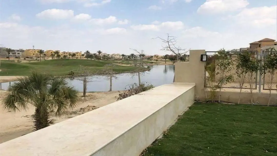 Luxurious Apartment with Exclusive Amenities