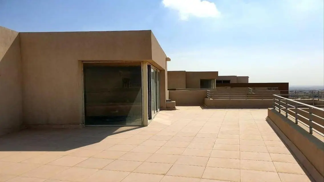 Luxurious Apartment with Exclusive Amenities
