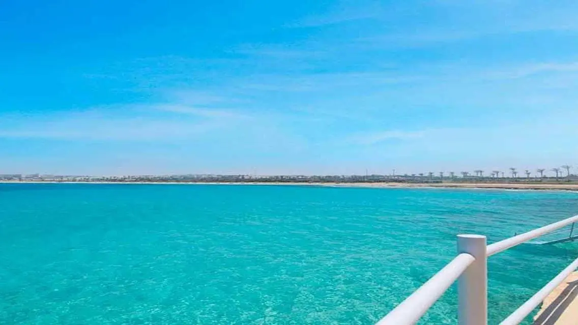 فيلا فاخرة للبيع بمساحة 500 متر