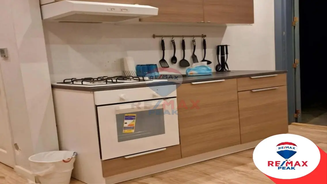 فيلا فاخرة للبيع بتصميم عصري