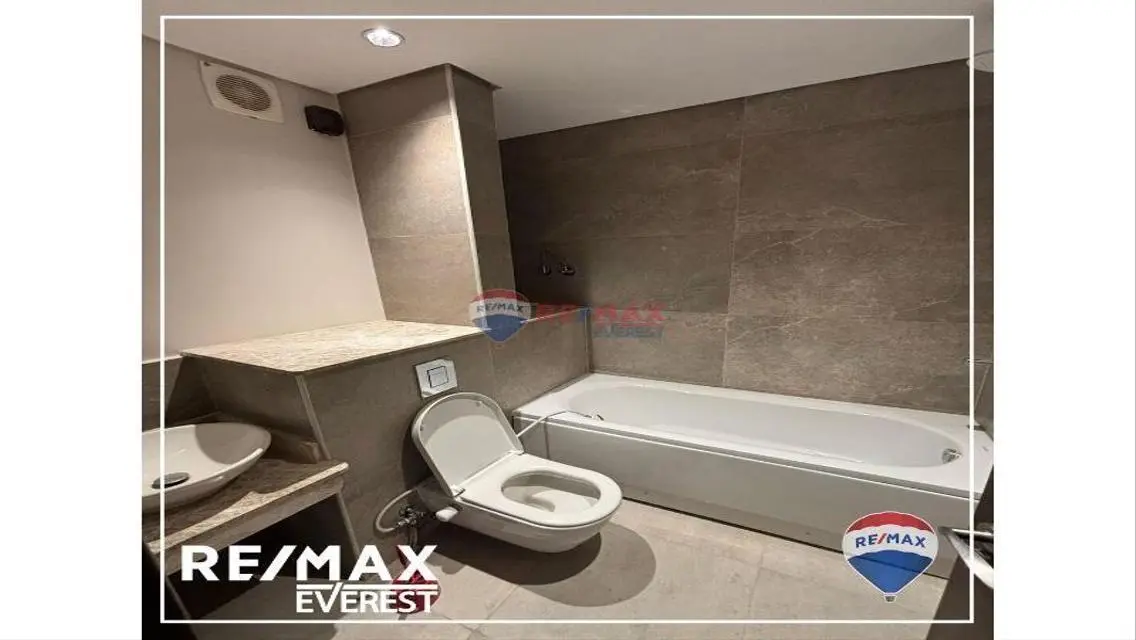 Apartment for Sale - 160 Square Meters in a Prime Location