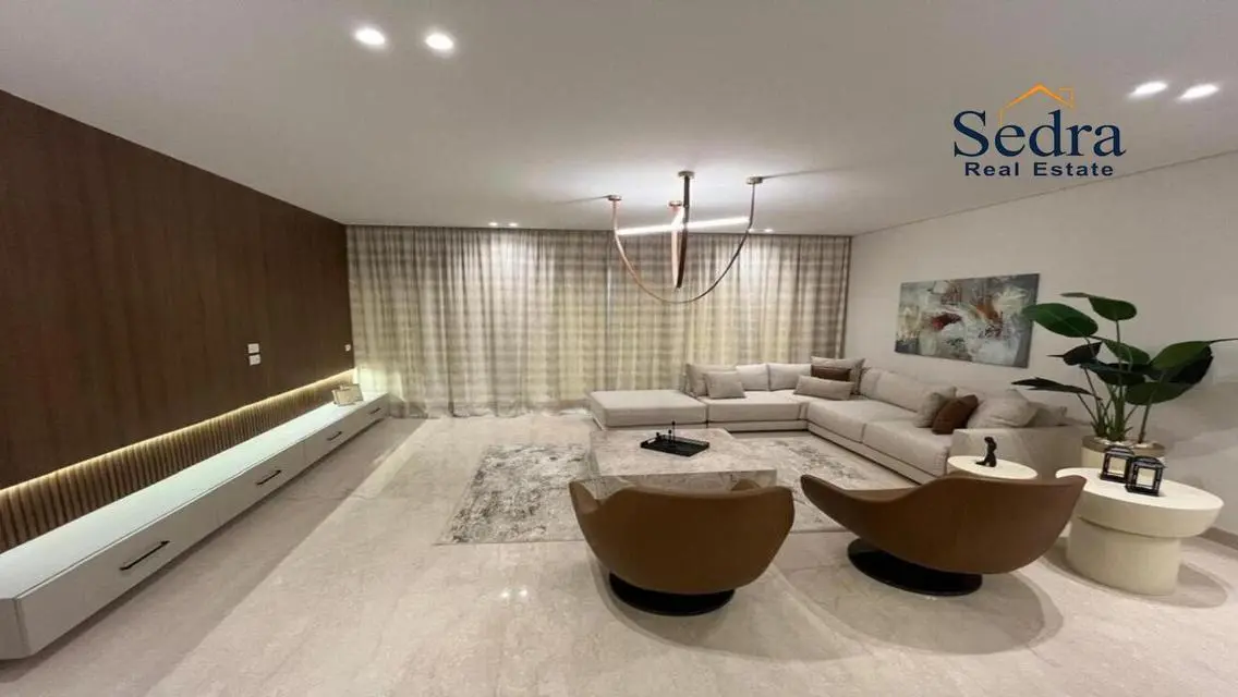 Luxurious Apartment in Lake View Residence - New Cairo