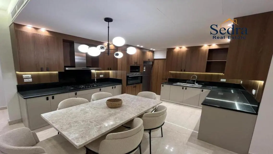 Luxurious Apartment in Lake View Residence - New Cairo