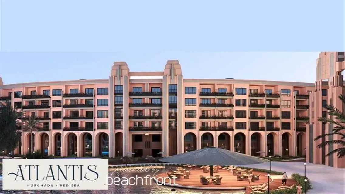Luxury Apartment with Lake View and Premium Amenities