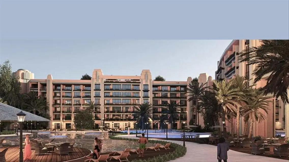 Luxury Apartment with Lake View and Premium Amenities