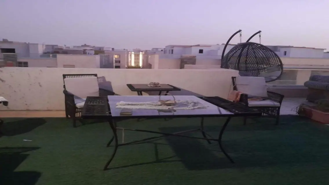 Premium Floor with 230 sqm Overlooking a Main Landmark