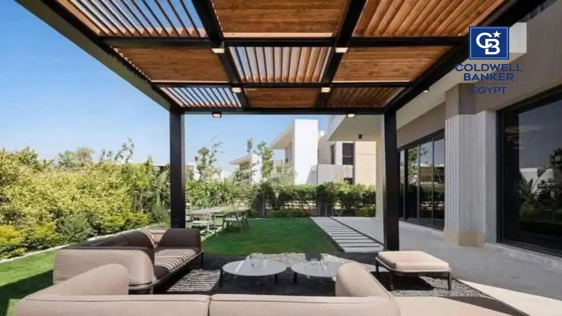 Luxury Villa for Sale with 2030 Sqm Nearby Lakes
