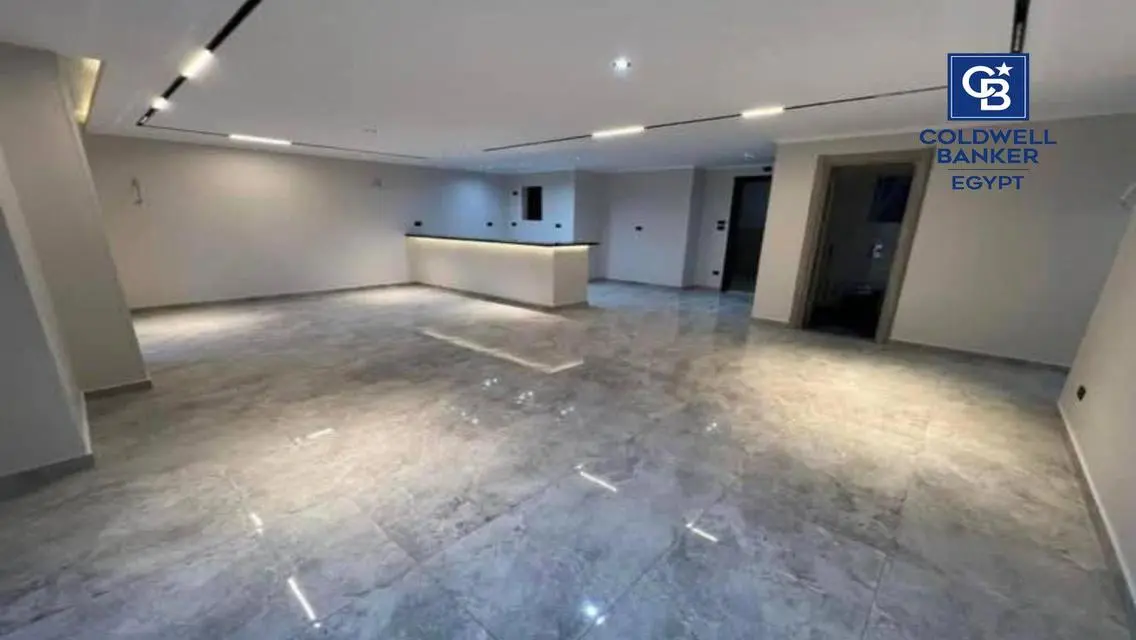 Luxury Villa for Sale with 2030 Sqm Nearby Lakes