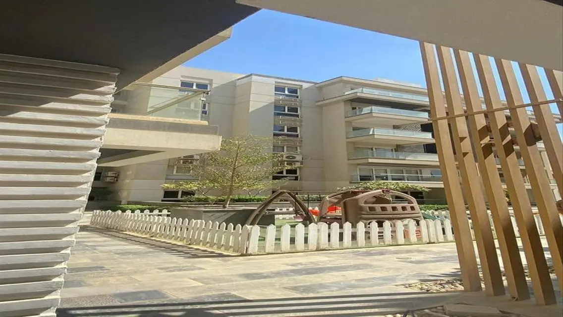 Luxury Apartment in Palm Hills