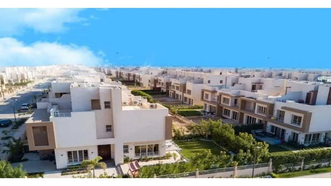 فيلا فاخرة مع إطلالات مذهلة ومرافق متكاملة
