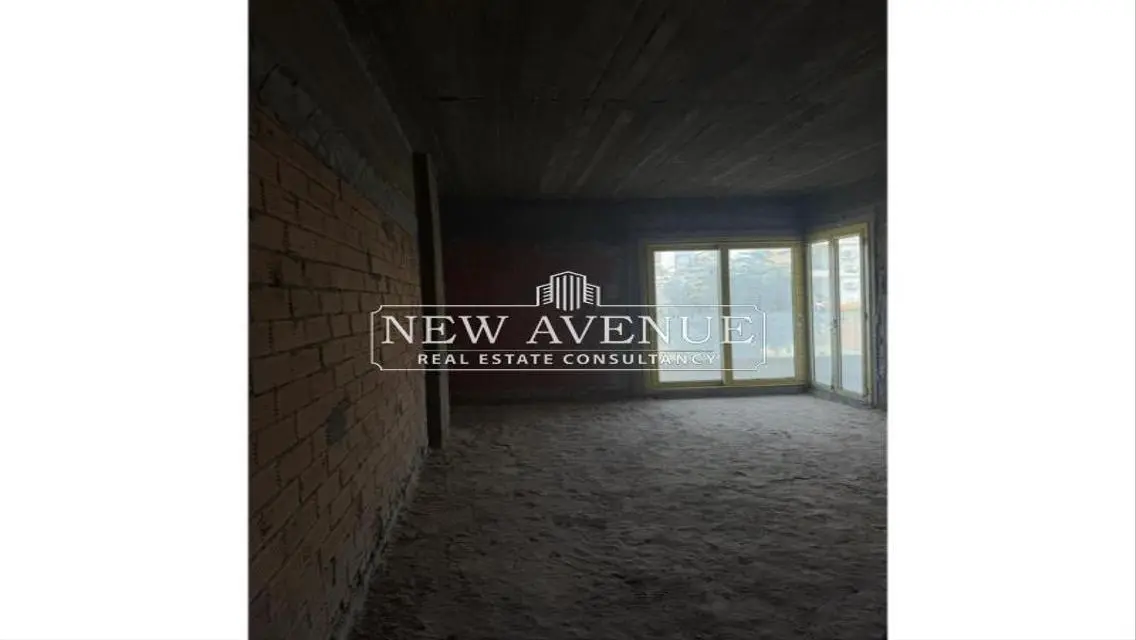 Luxury Apartment for Sale with Spacious Layout