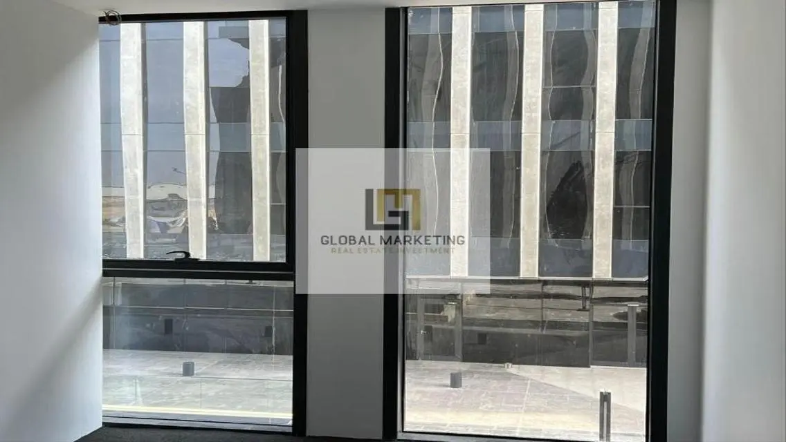 Stunning 180 sqm Apartment for Rent