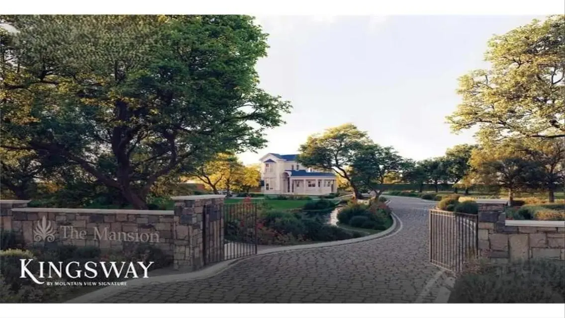 Stunning Mountain-View Villa in iCity